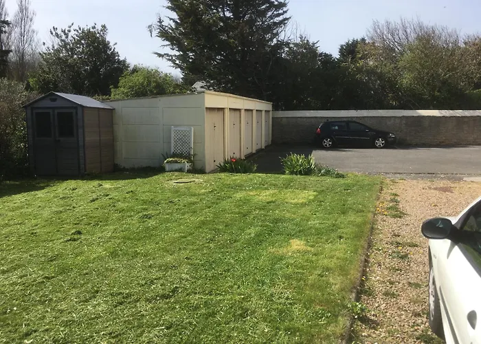 Moderne, Vue * לוק-סור-מר