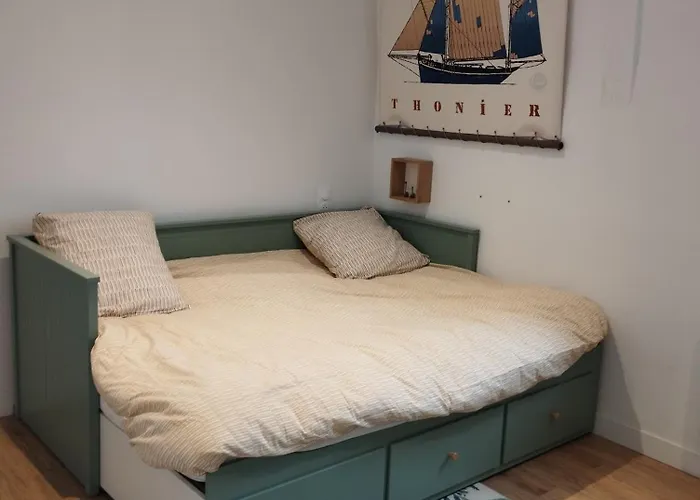 Moderne, Vue לוק-סור-מר